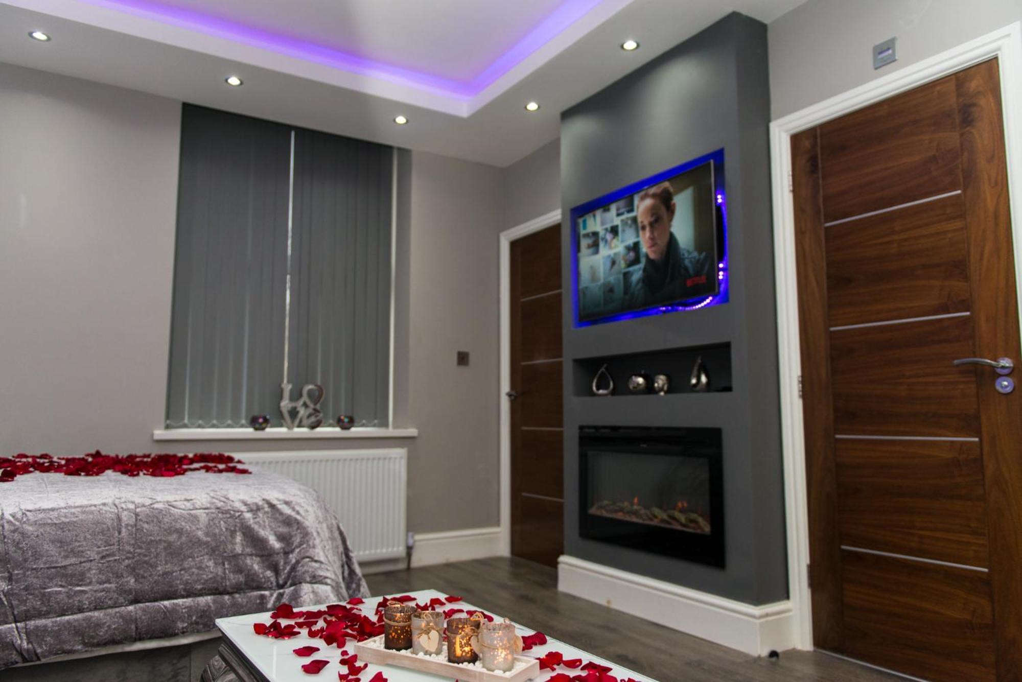 Aphrodite Suites Huddersfield Rum bild