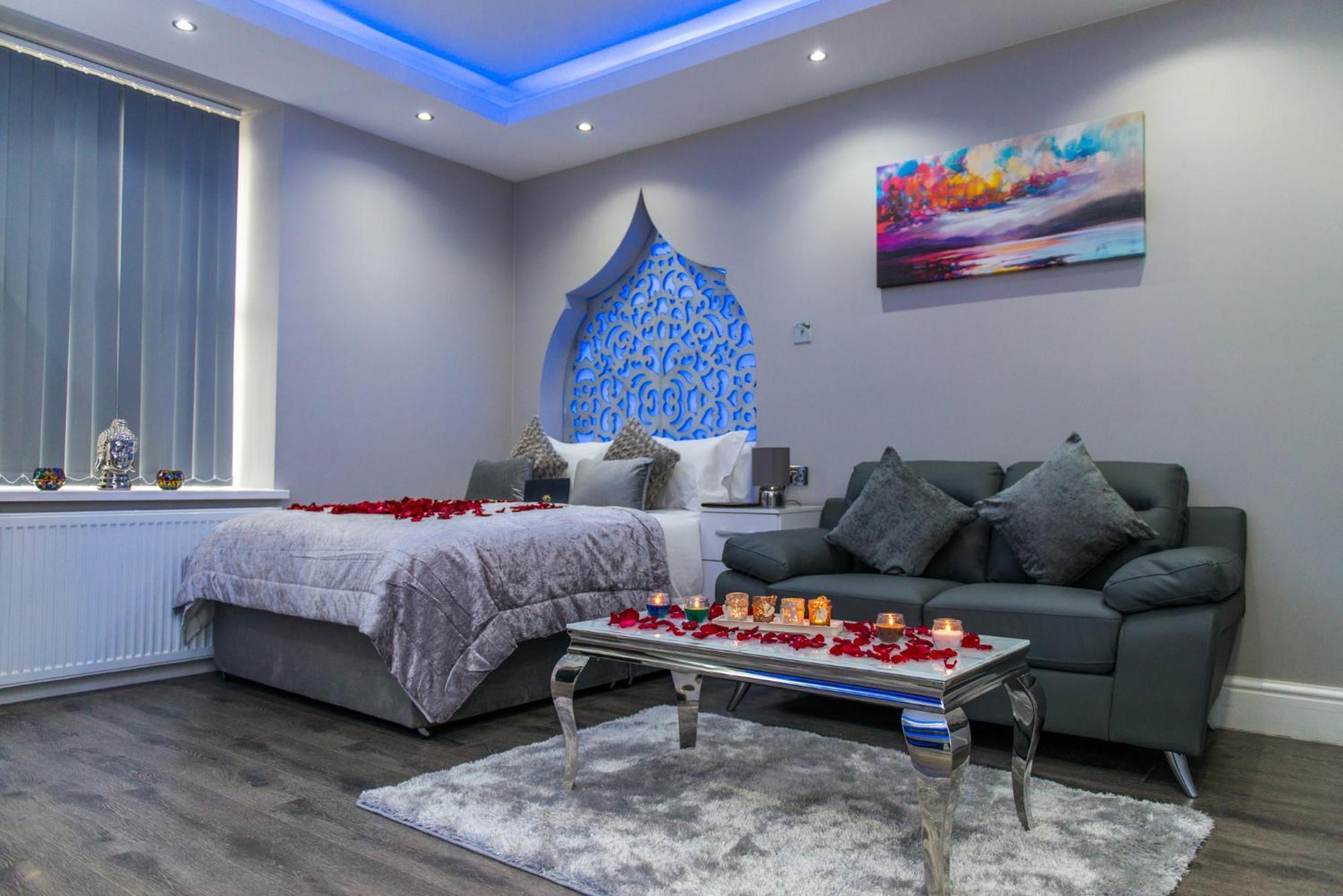 Aphrodite Suites Huddersfield Rum bild